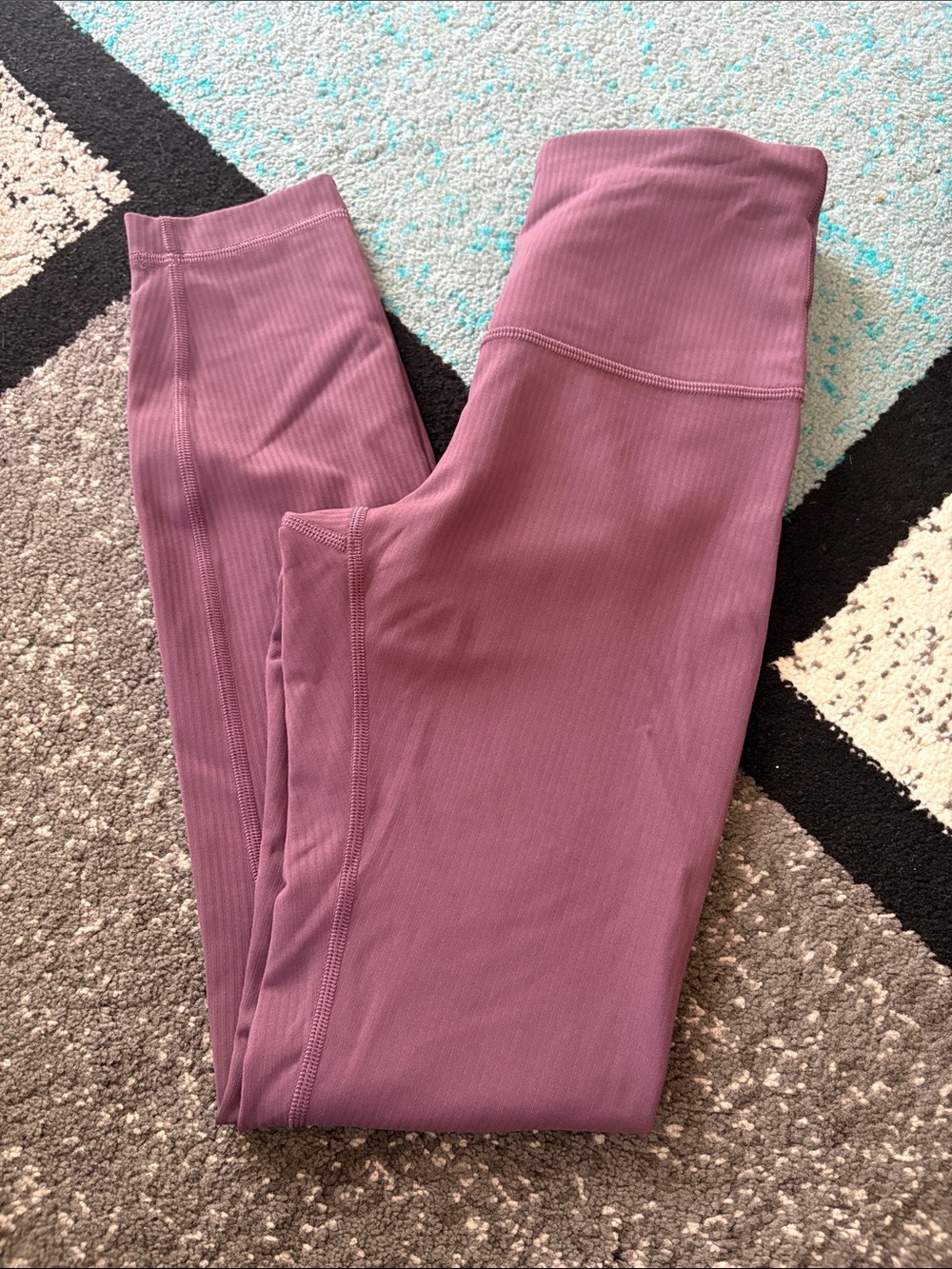 lululemon  Ribbed Leggings in purple